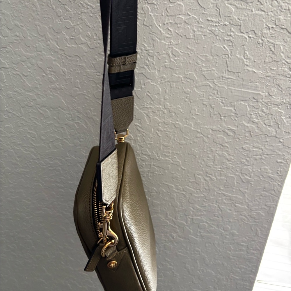 Versace bag - Picture 4 of 5